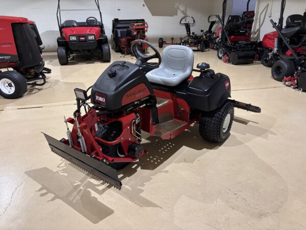 2019 Toro Sand Pro® 5040 Bunker/Ballfield Rake