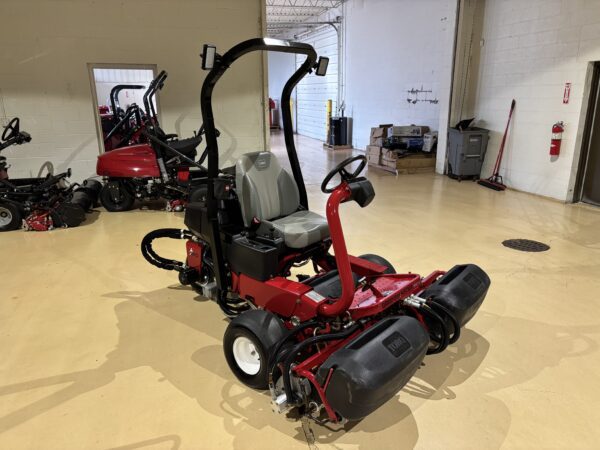 2019 Toro Greensmaster® 3150-Q Triplex Greens Mower – 3WD - Image 3