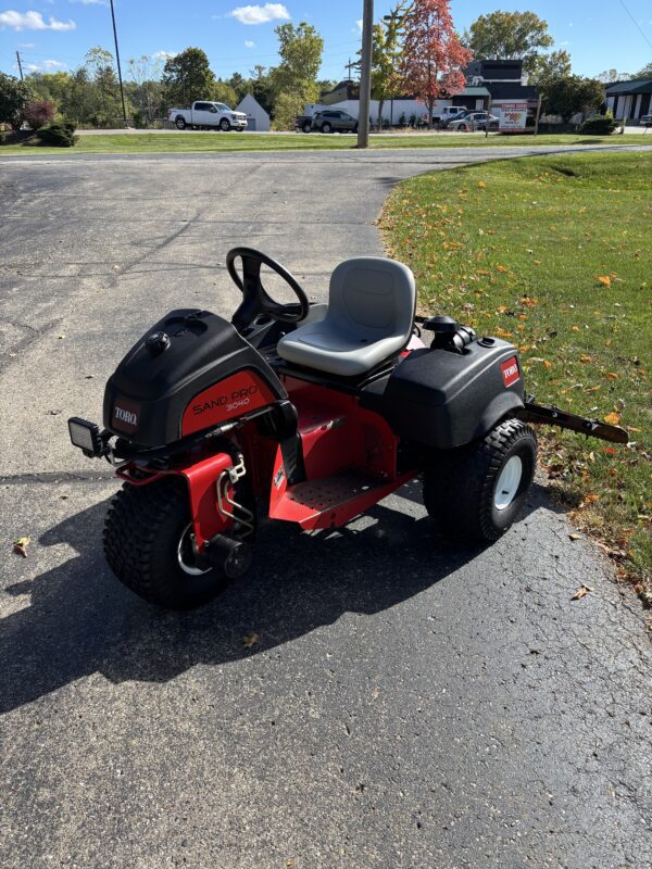 2019 Toro 3040 SandPro® Bunker/Infield Rake