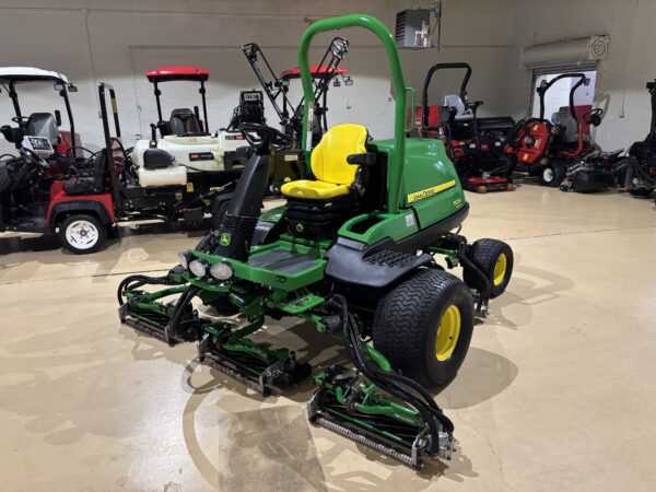 2017 John Deere 7500A Precision Cut™ Fairway Mower