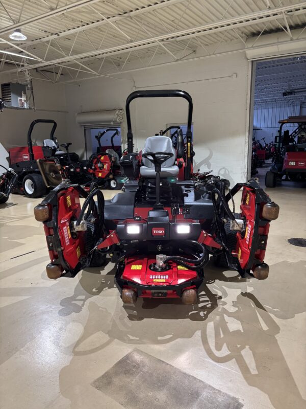 2019 Toro Groundsmaster® 4500-D Rotary Contour Mower AWD - Image 10