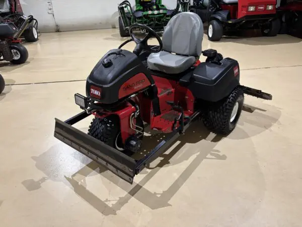 2020 Toro 3040 SandPro® Bunker/Infield Rake