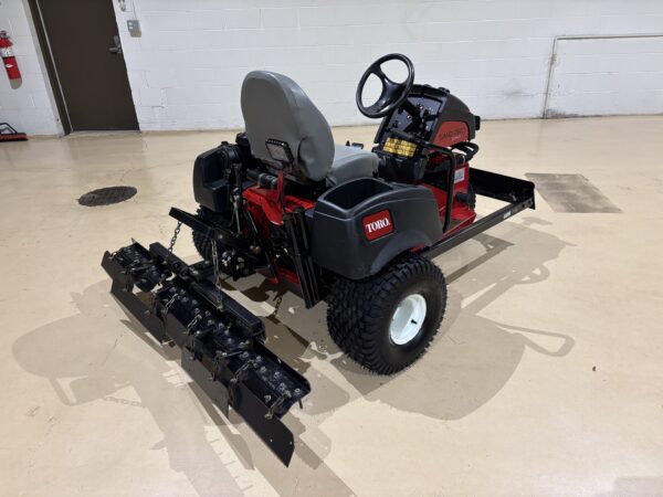 2020 Toro 3040 SandPro® Bunker/Infield Rake - Image 4