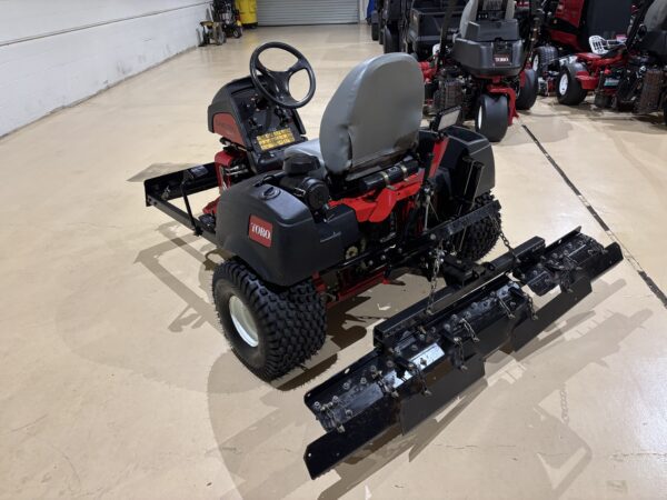 2020 Toro 3040 SandPro® Bunker/Infield Rake - Image 5