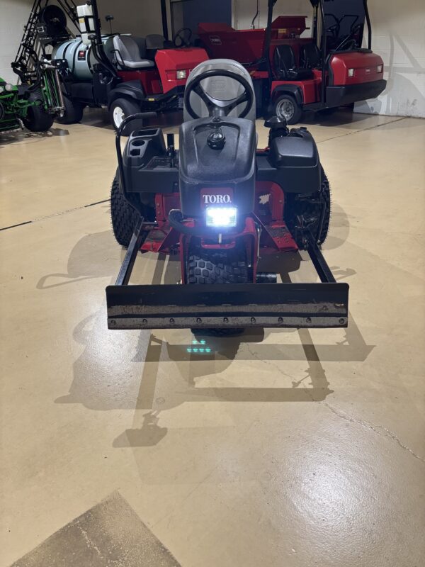 2020 Toro 3040 SandPro® Bunker/Infield Rake - Image 9