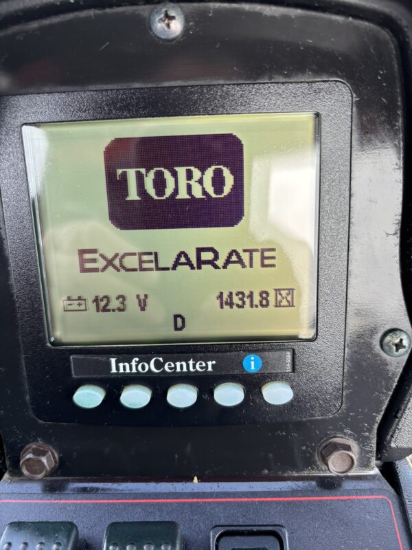 2017 Toro Multi Pro® 5800G – 300 Gallon sprayer - Image 8