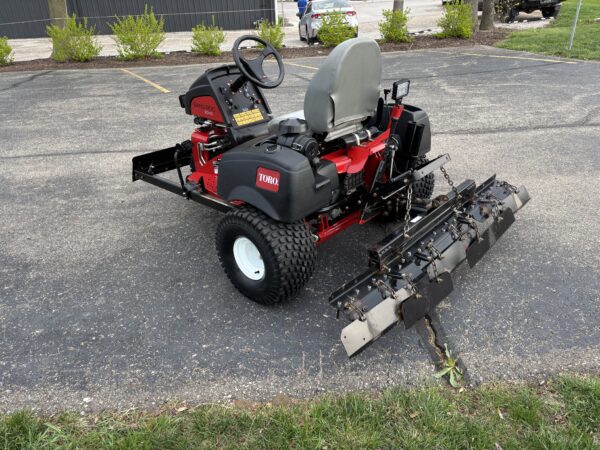 2020 Toro 3040 SandPro® Bunker/Infield Rake - Image 5