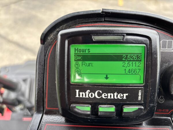 2020 Toro Reelmaster® 5010-H Hybrid Fairway Mower - Image 8