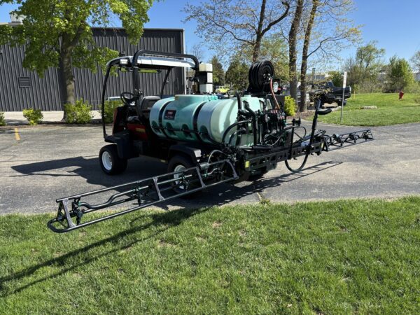 2019 Toro Multi Pro® 5800G – 300 Gallon sprayer - Image 6