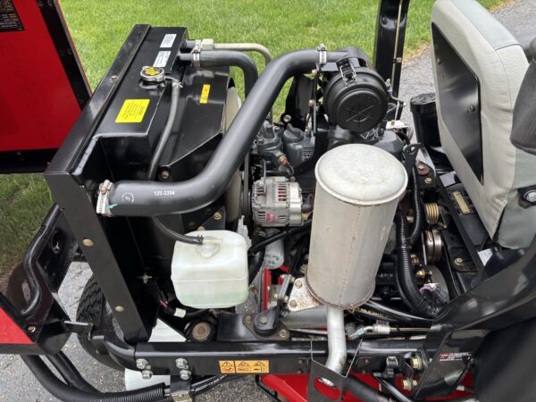 2019 Toro Groundsmaster® 3500D Sidewinder Rotary Mower - Image 7