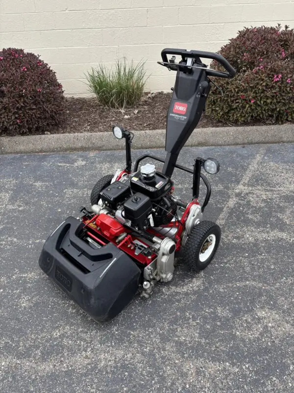 2020 Toro Greensmaster® Flex™ 1021 - Image 2