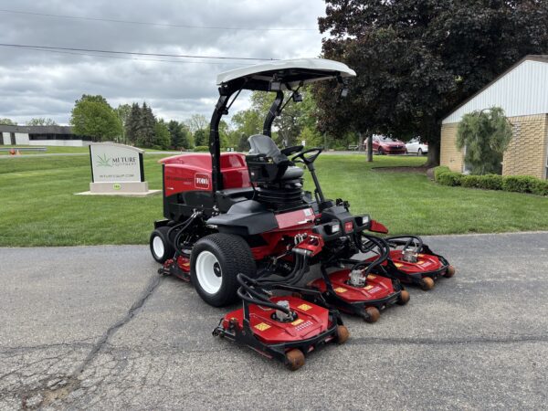 2020 Toro Groundsmaster® 4500-D Rotary Contour Mower AWD - Image 3