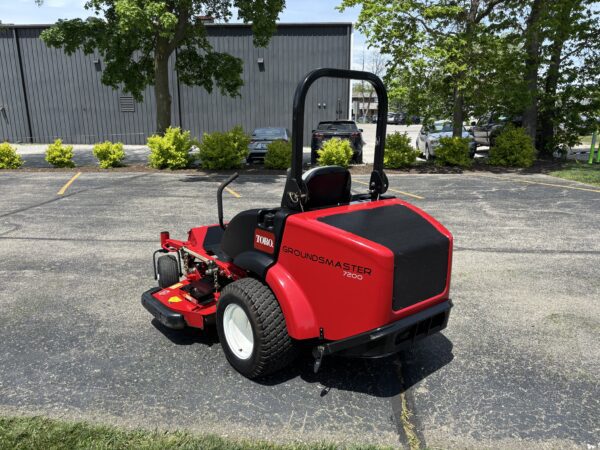 2008 Toro Groundsmaster® 7200 w/62″ Guardian® Recycler® Deck - Image 5