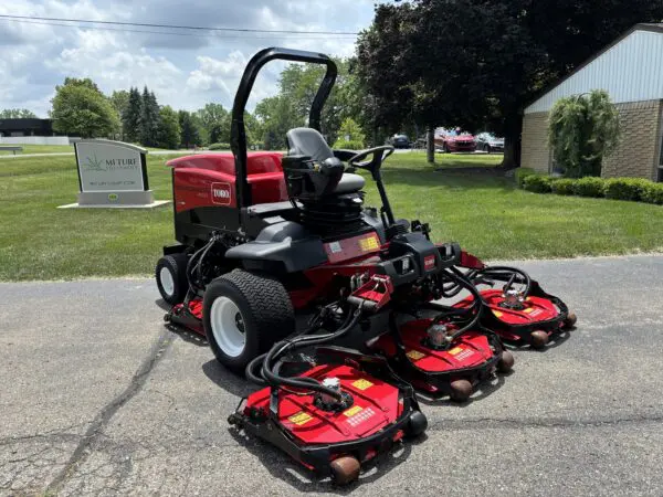 2020 Toro Groundsmaster® 4500-D Rotary Contour Mower AWD - Image 3