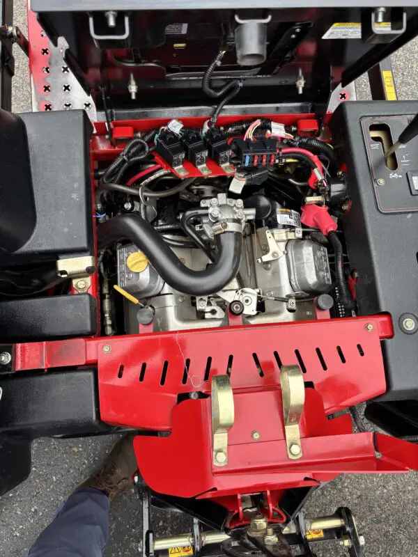 2020 Toro 3040 SandPro® Bunker/Infield Rake - Image 6