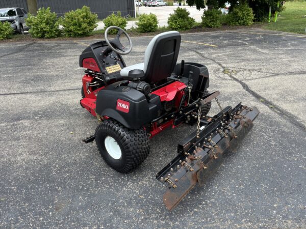 2019 Toro Sand Pro® 5040 Bunker/Ballfield Rake - Image 5