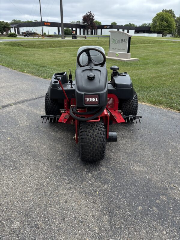 2019 Toro Sand Pro® 5040 Bunker/Ballfield Rake - Image 10