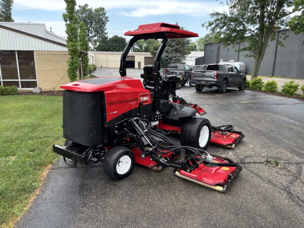 2020 Toro Groundsmaster® 4700-D Rotary Contour Mower AWD - Image 4