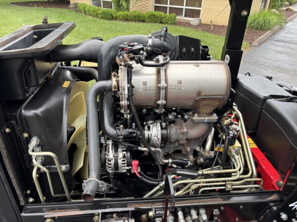 2020 Toro Groundsmaster® 4700-D Rotary Contour Mower AWD - Image 7