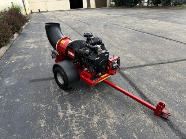2019 Toro Pro Force™ Turbine Debris Blower - Image 3