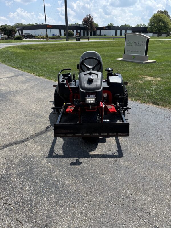 2020 Toro 3040 SandPro® Bunker/Infield Rake - Image 10