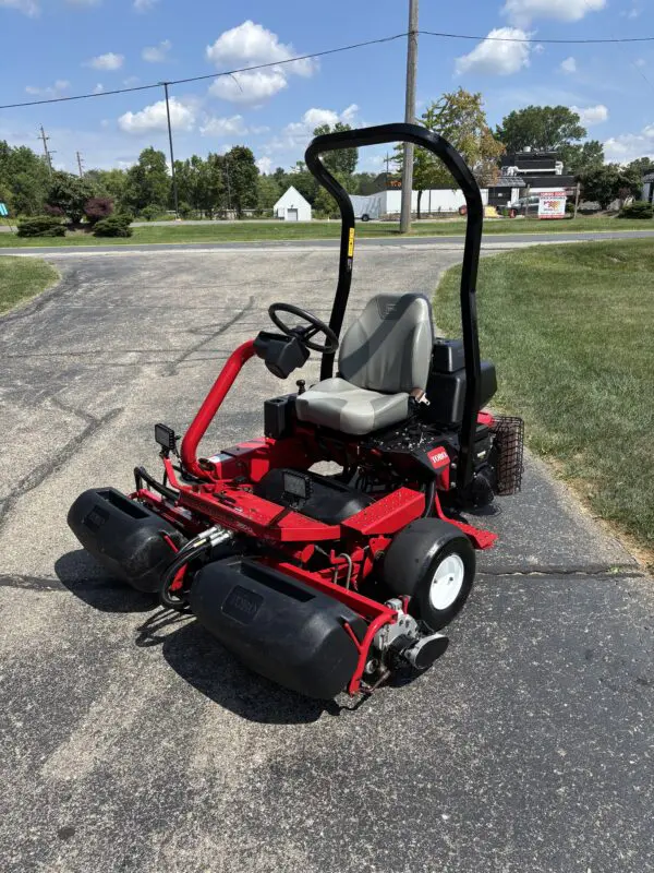 2019 Toro Greensmaster® 3150-Q Triplex Greens Mower