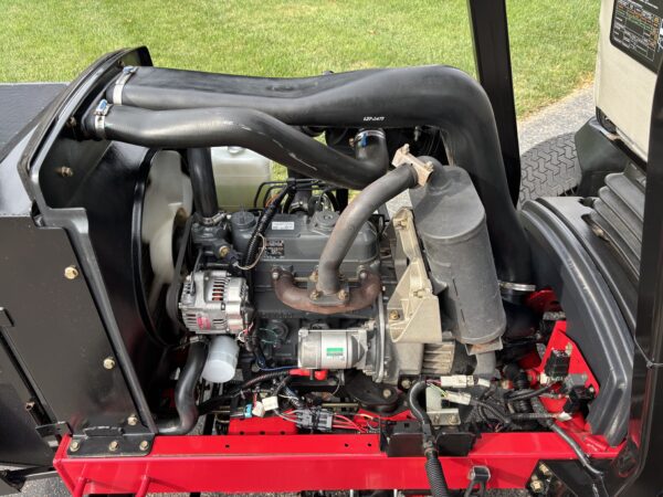 2019 Toro Reelmaster® 5010-H Hybrid Fairway Mower - Image 7