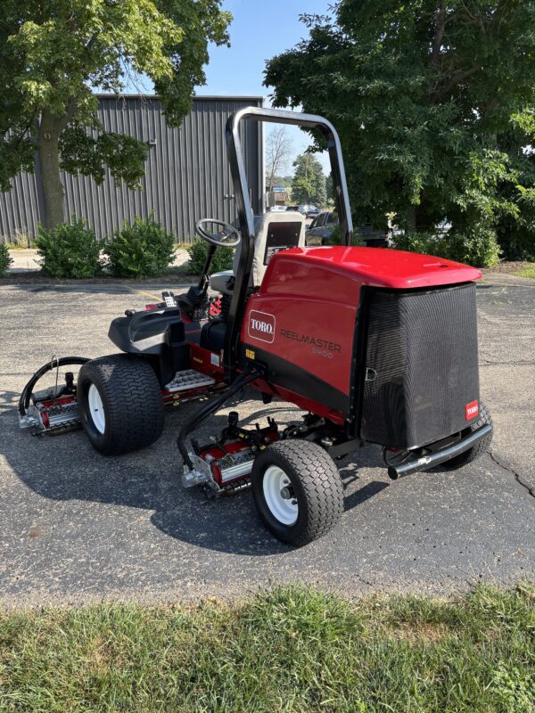 2019 Toro Reelmaster® 5410 Fairway Mower - Image 5