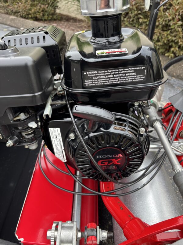 2021 Toro Greensmaster® 1026 - Image 7