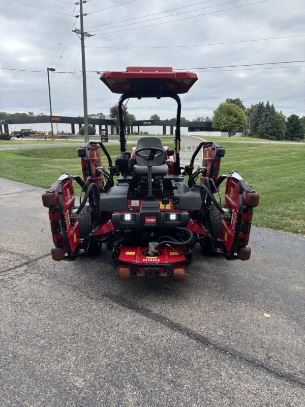 2020 Toro Groundsmaster® 4700-D Rotary Contour Mower AWD - Image 9