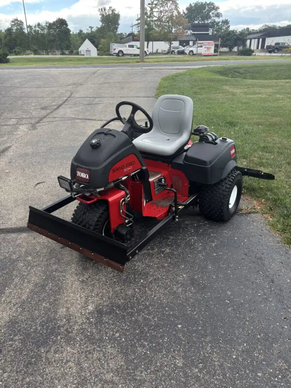2020 Toro 3040 SandPro® Bunker/Infield Rake