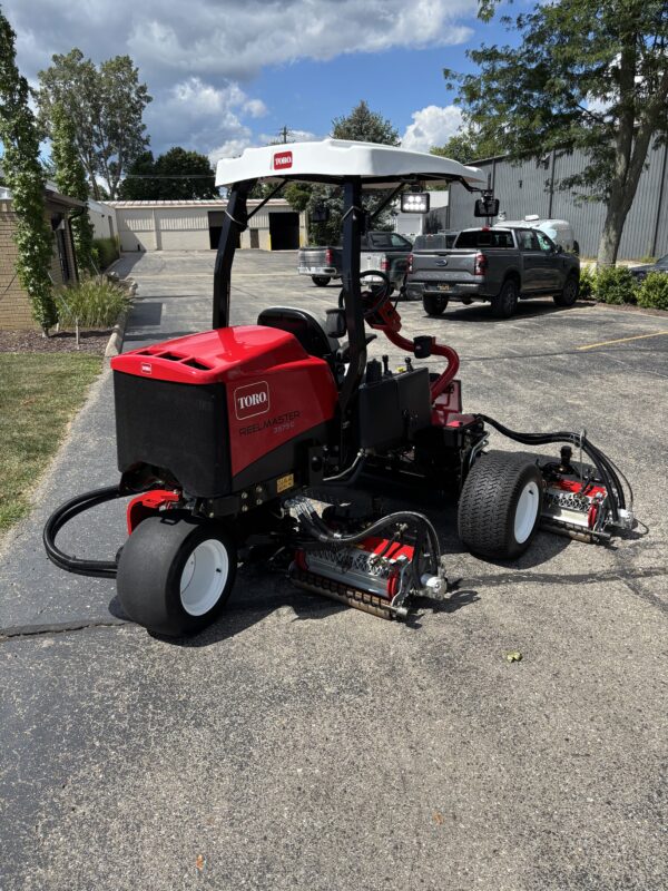 2020 Toro Reelmaster® 3575 Fairway Mower - Image 4