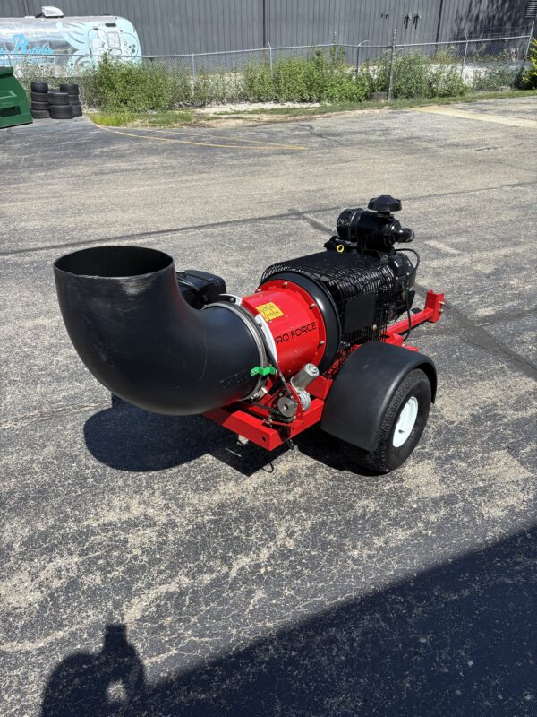 2020 Toro Pro Force™ Turbine Debris Blower - Image 4