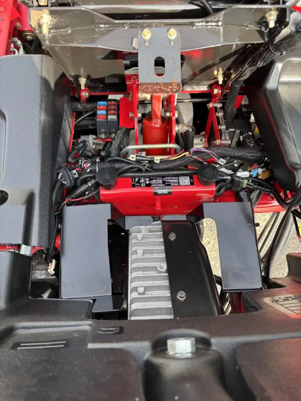 2020 Toro Greensmaster®3320 TriFlex™ Hybrid - Image 6