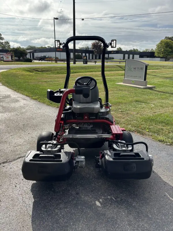 2020 Toro Greensmaster®3320 TriFlex™ Hybrid - Image 9