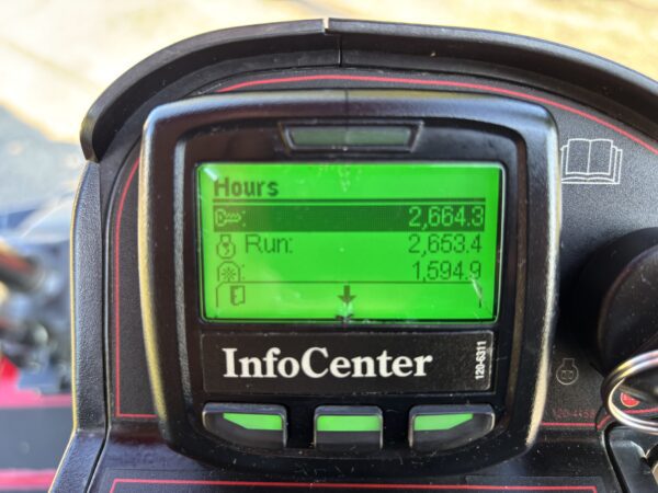 2020 Toro Reelmaster® 5010-H Hybrid Fairway Mower - Image 8