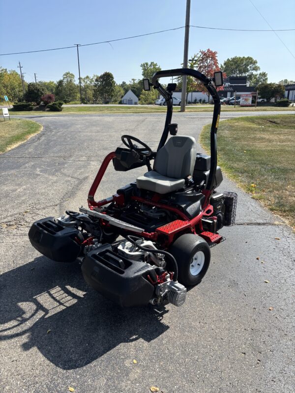 2019 Toro Greensmaster®3320 TriFlex™ Hybrid
