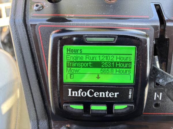 2019 Toro Greensmaster®3320 TriFlex™ Hybrid - Image 7