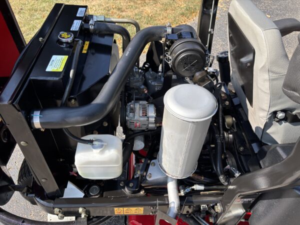 2020 Toro Groundsmaster® 3500D Sidewinder Rotary Mower - Image 7