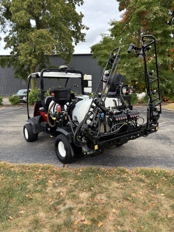 2021 Toro Multi Pro® 5800G w/GeoLink® Spray - Image 5