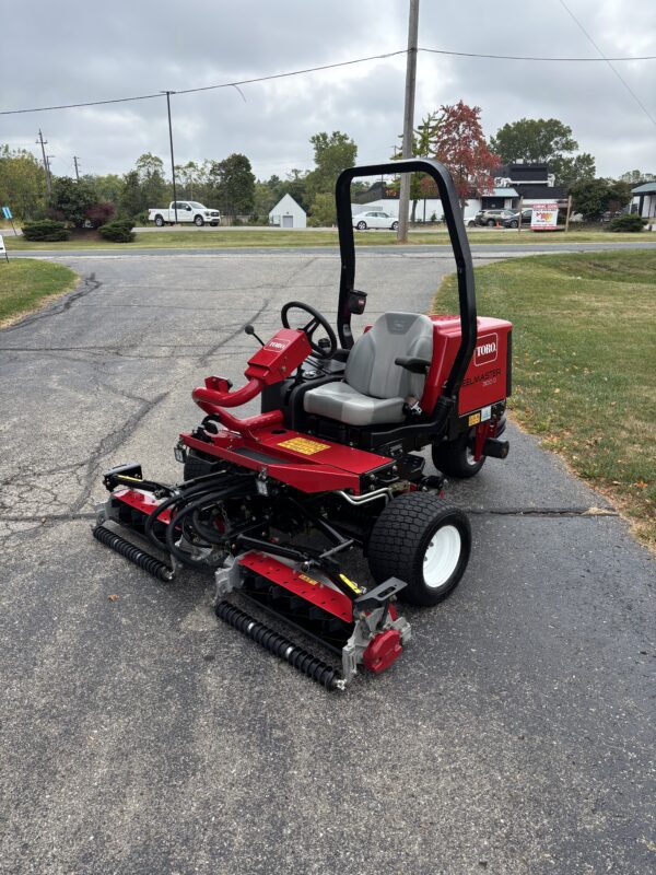 2019 Toro Reelmaster® 3100D w/72″ Cutting Width