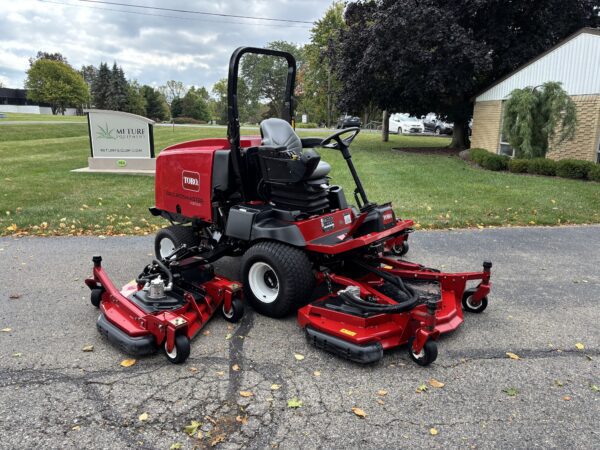 2019 Toro Groundsmaster® 4000-D Rotary Mower - Image 3