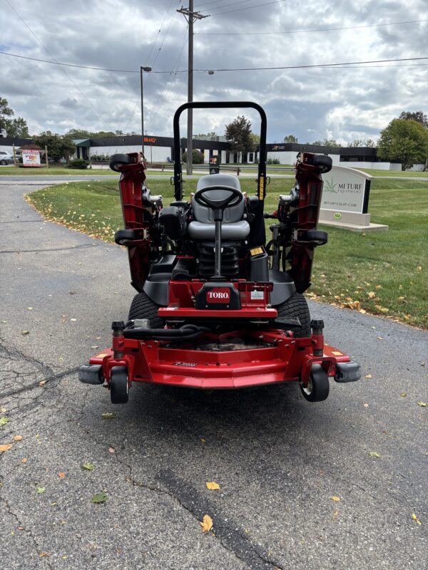 2019 Toro Groundsmaster® 4000-D Rotary Mower - Image 9