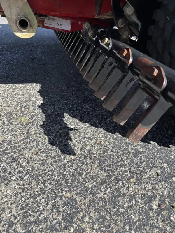 2019 Toro 3040 SandPro® Ballfield Rake - Image 7