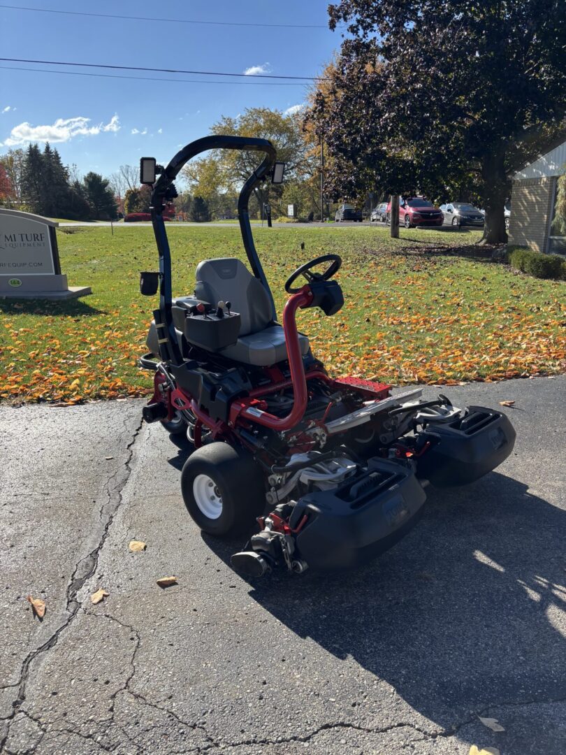 2019 Toro Greensmaster®3320 TriFlex™ Hybrid – 3WD - Image 3
