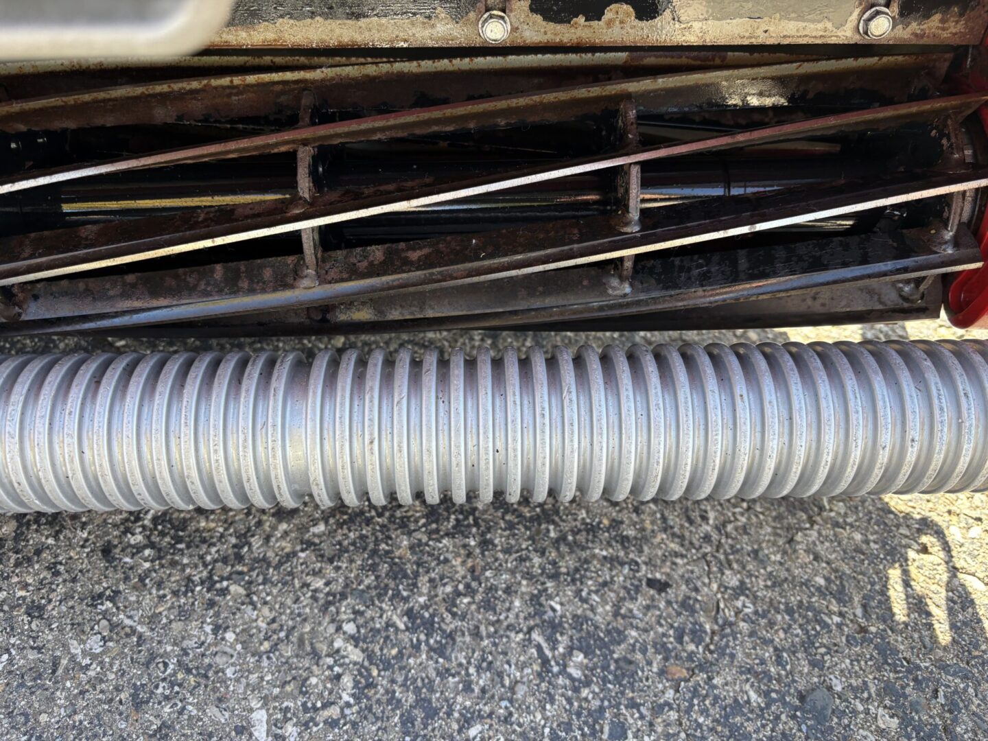 2019 Toro Greensmaster®3320 TriFlex™ Hybrid – 3WD - Image 8