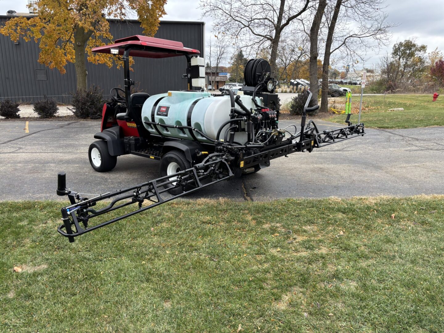 2020 Toro Multi Pro® 5800G – 300 Gallon sprayer - Image 6