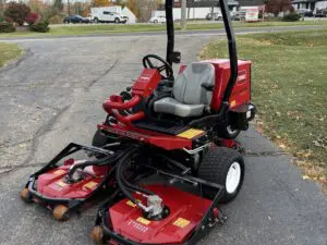 2019 Toro Groundsmaster® 3500D Sidewinder Rotary Mower
