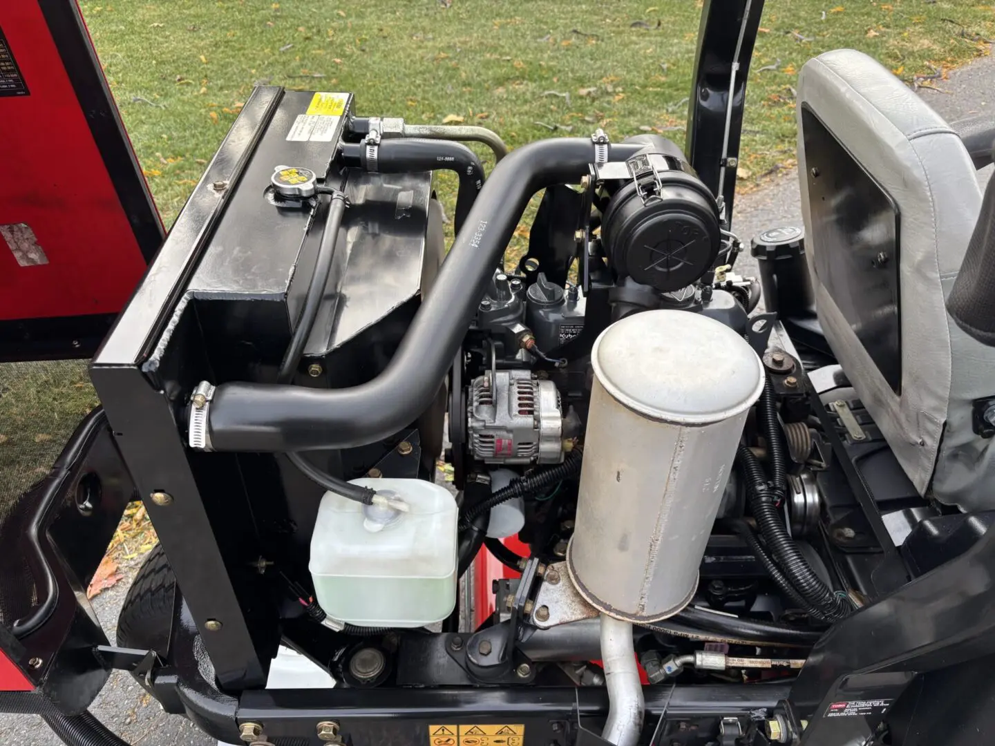 2019 Toro Groundsmaster® 3500D Sidewinder Rotary Mower - Image 7
