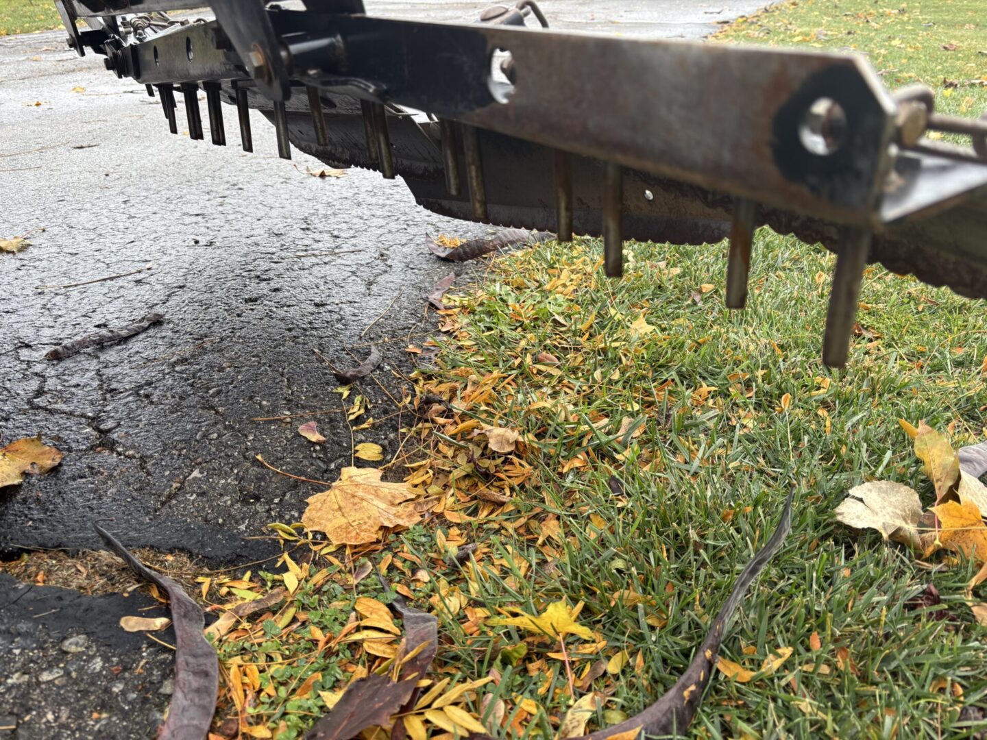 2019 Toro Sand Pro® 5040 Bunker/Ballfield Rake - Image 6